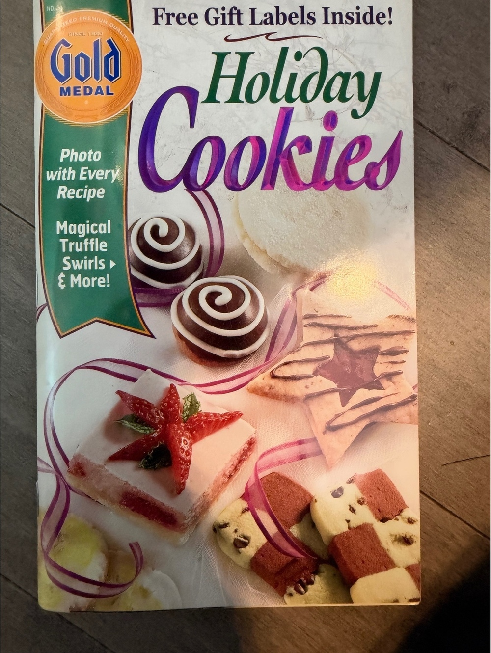 Gold Medal Holiday Cookies Cookbook with Gift Labels and Holiday Treat Recipes